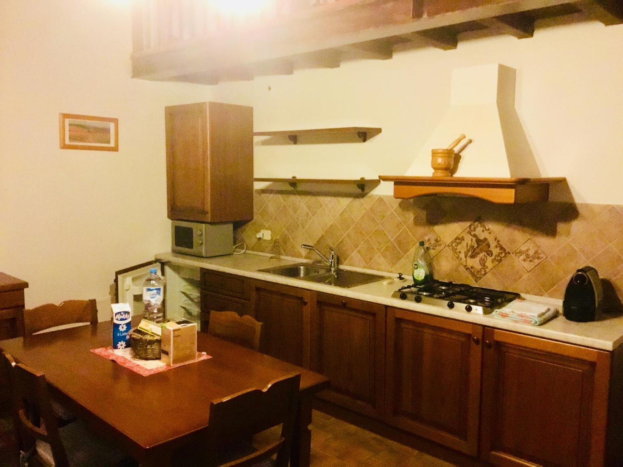 Podere Fornaci Ашяно Екстер'єр фото